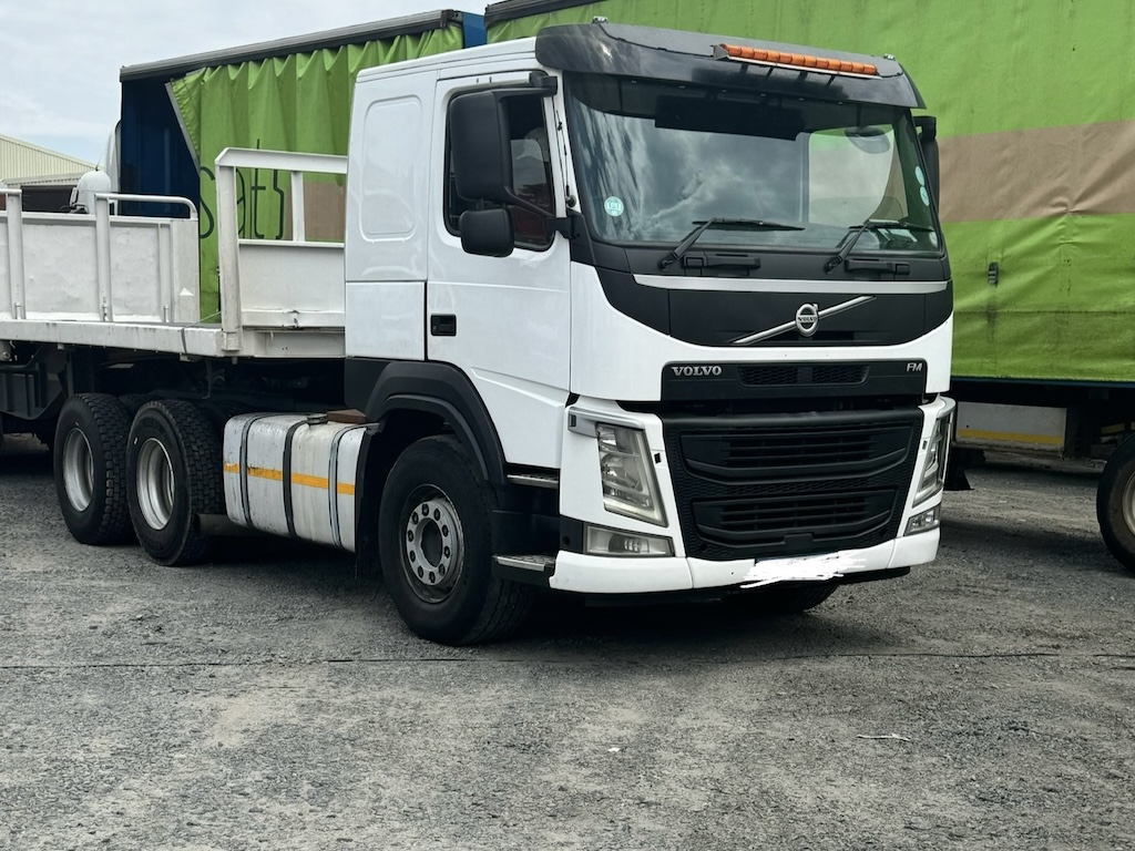 Mshengu Xaba Carriers freight transport truck on South African road